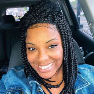 Meet your Posher, Precious